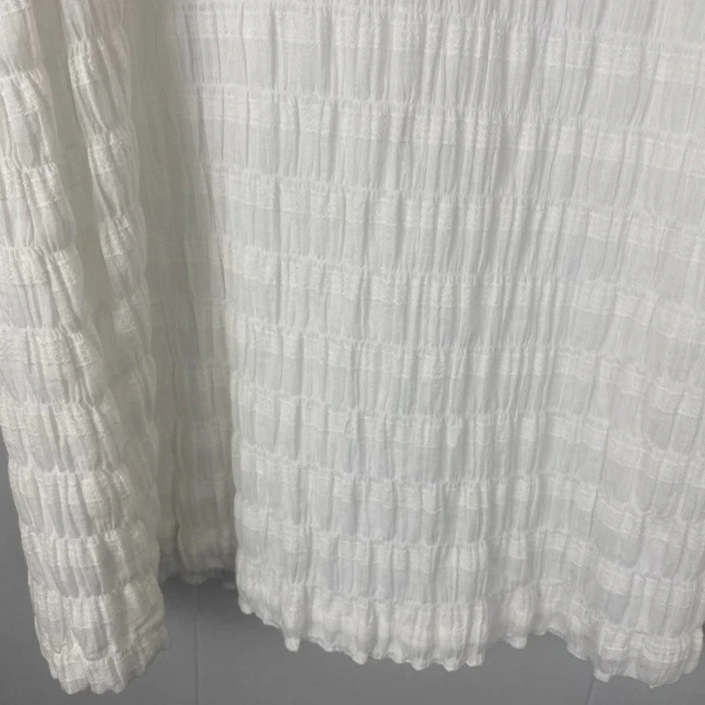 Bb Dakota Steve Madden White Textured Puff Sleeve Mini Dress size Small - Picture 4 of 8